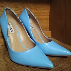 Baby blue Steve Madden heels